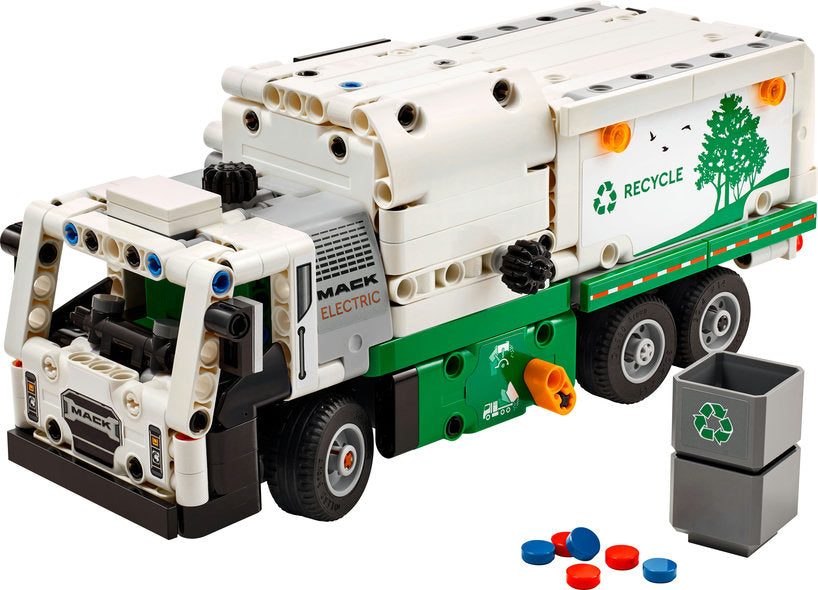 42167  Mack® LR Electric Garbage